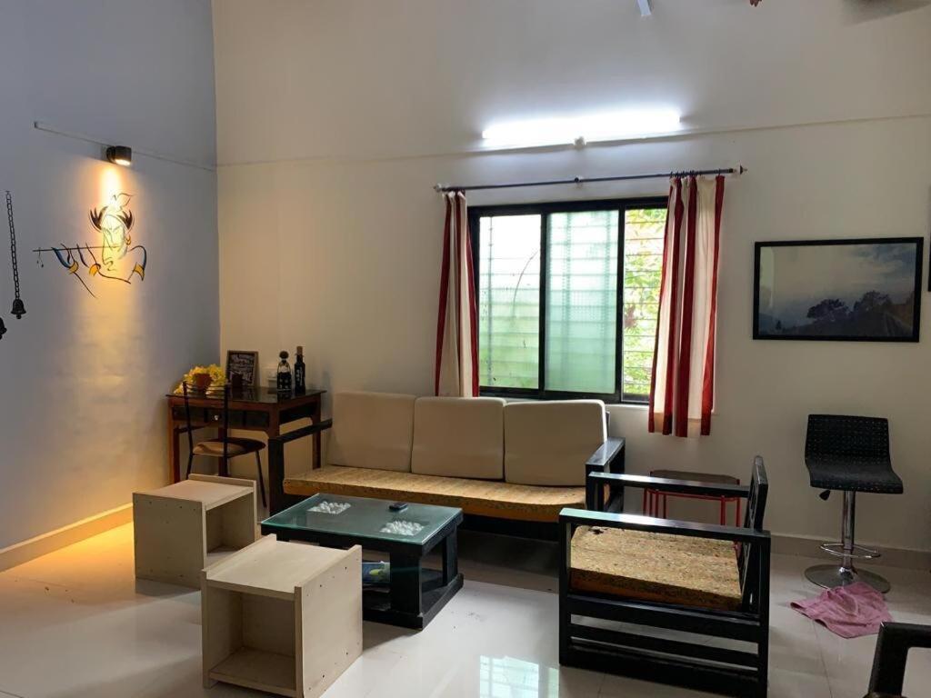 Sukant Homestay, Palu, Murbad Bagian luar foto